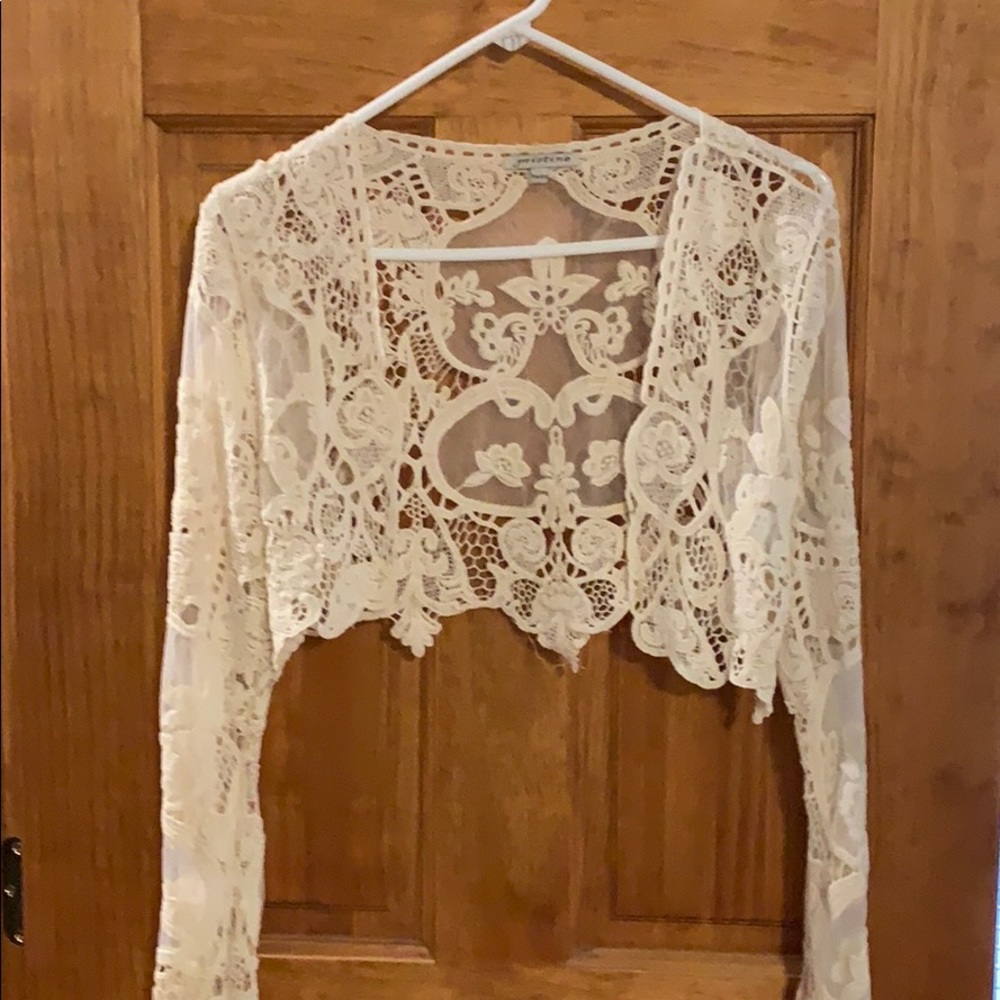 Free Size crocheted Shrug